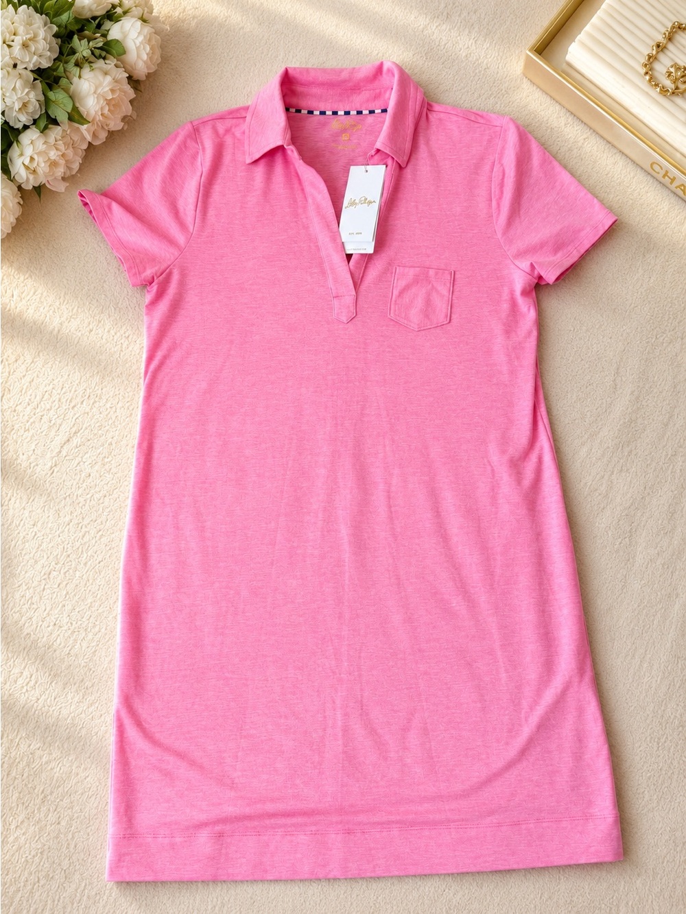 NWT Lilly Pulitzer, Womens, Dune UPF 50+ Short Sleeve Sz S